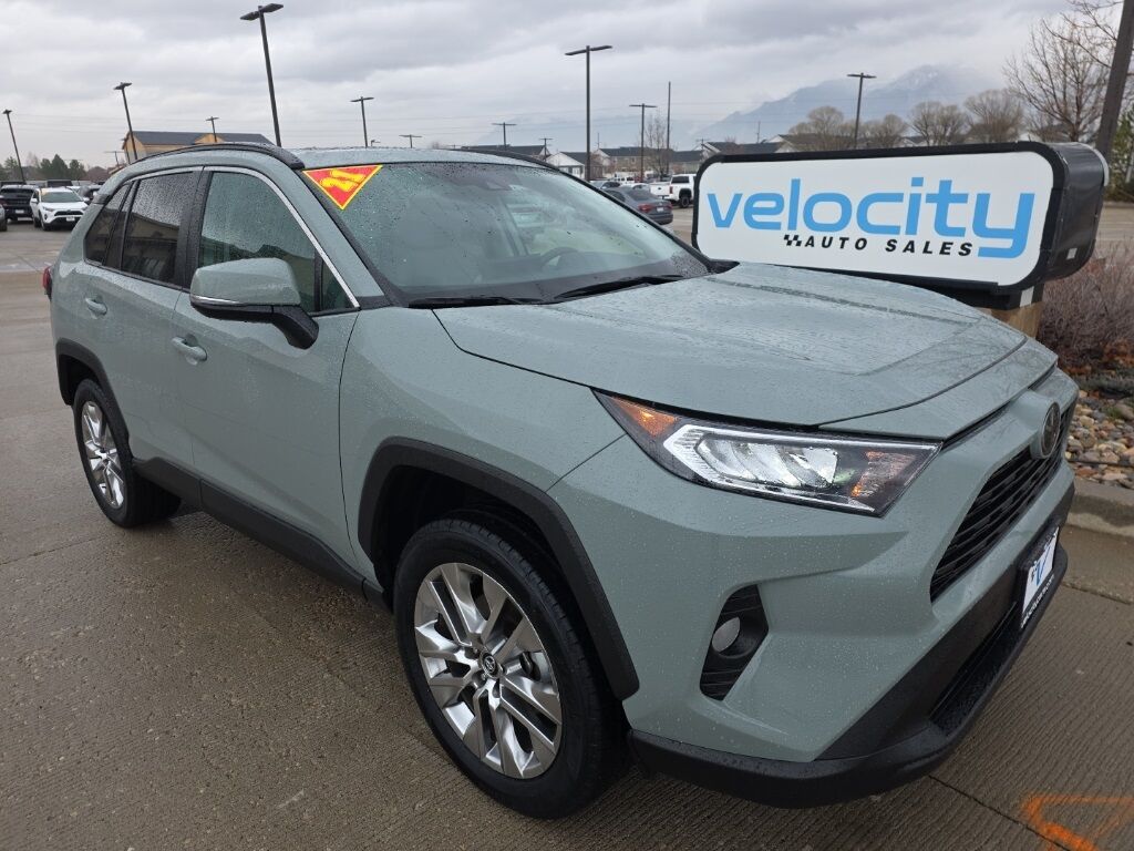 2021 Toyota RAV4 XLE Premium