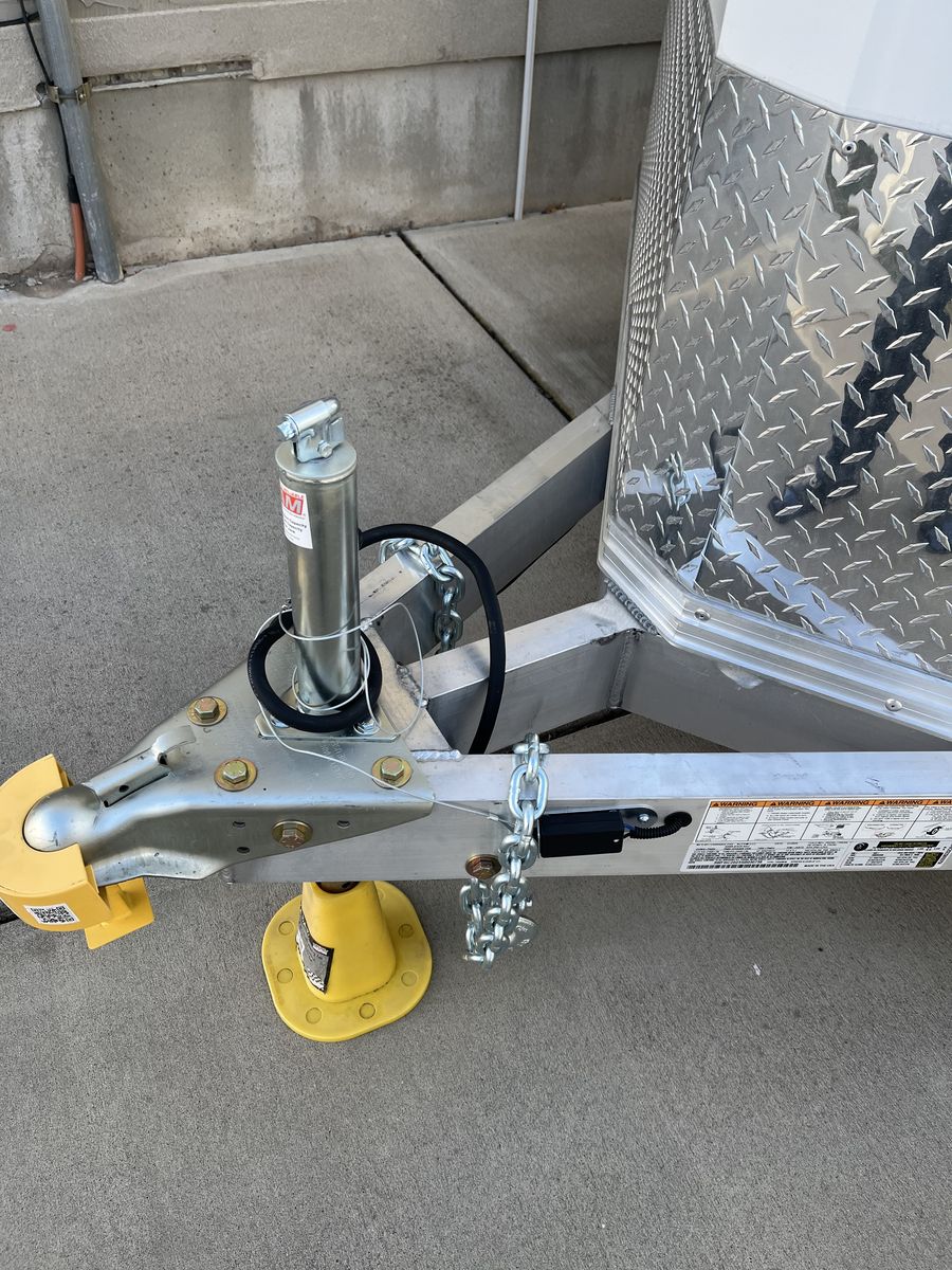 2025 Alcom Express 8.5x20 Aluminum Enclosed Trailer