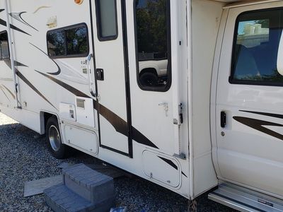 2008 COACHMAN 26 SO FREEDOM EXPRESS