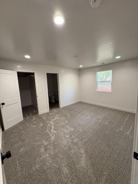 Main image 25