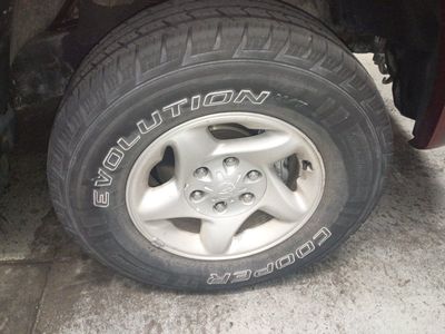 1st gen Tundra wheels and tires