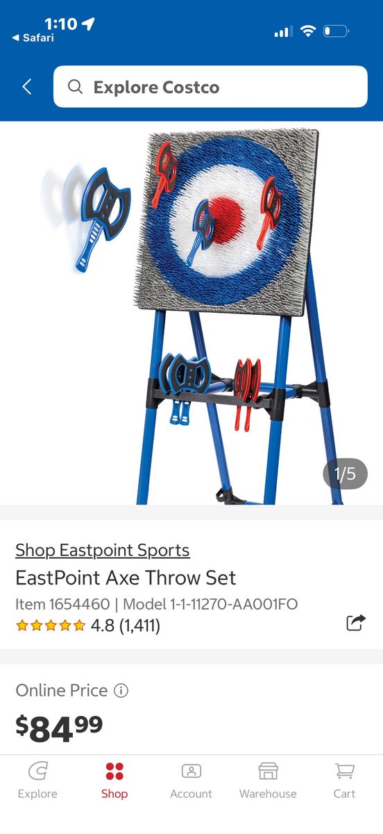 Axe throwing set
