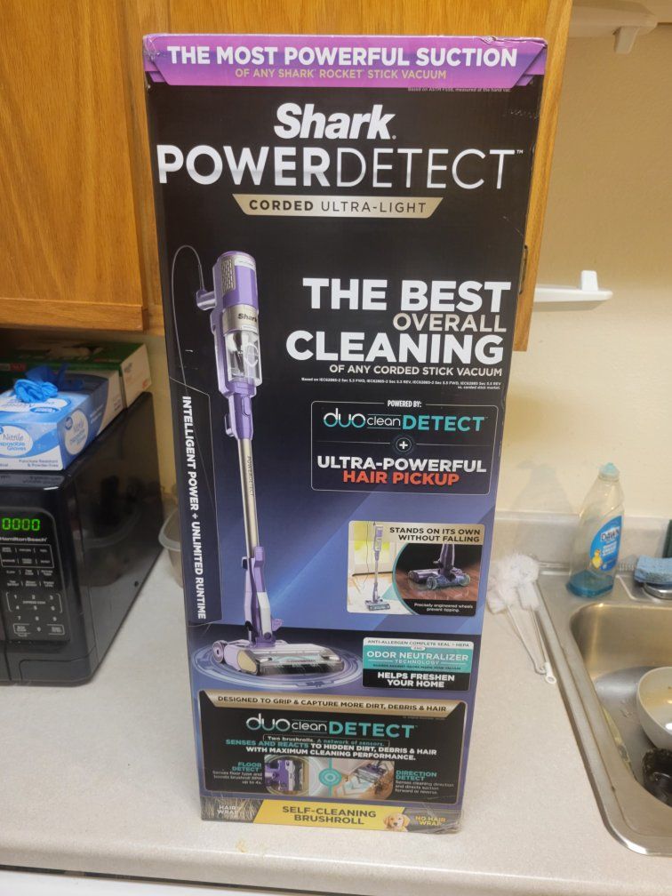Shark POWERDETECT Corded Ultra-Light Stick Vacuum - DuoClean, Self-Cleaning Brushroll