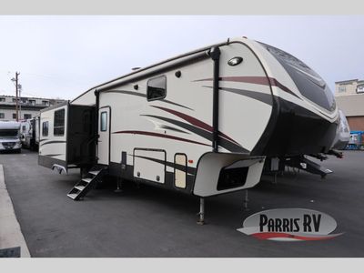 Used 2019 CrossRoads RV Cruiser CR345FB