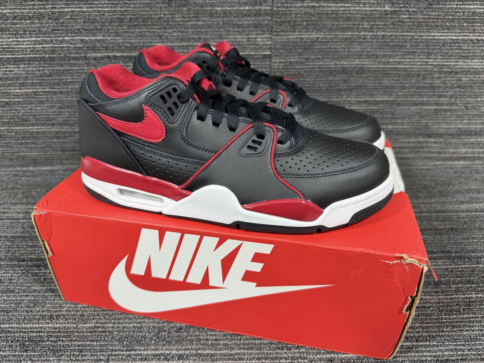 Nike Air Flight ‘89 Low ‘Bred’ Black/Gym Red/White Basketball Shoes Mens 9.5 Women’s 11 New in box