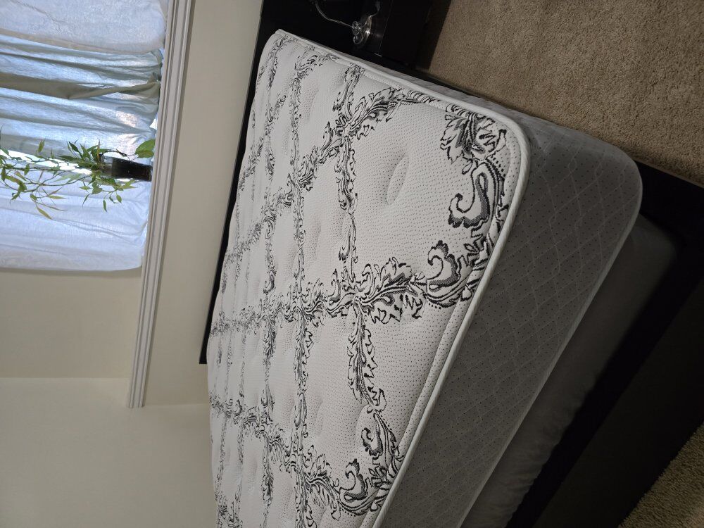 King Mattress and Box Springs