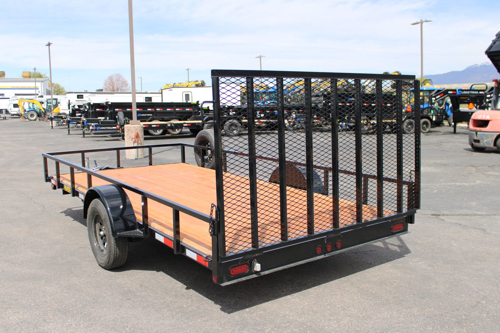 Big Bubbas 14' Flatbed Trailer