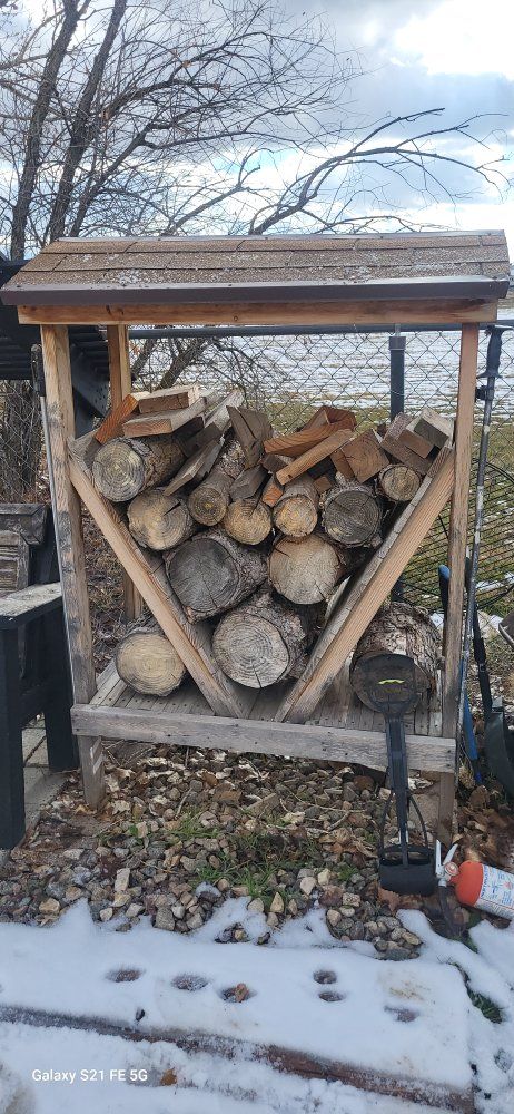 Wooden Firewood Storage Rack with Covered Roof