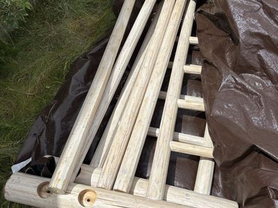 Wooden Queen Set Frame with new mattress