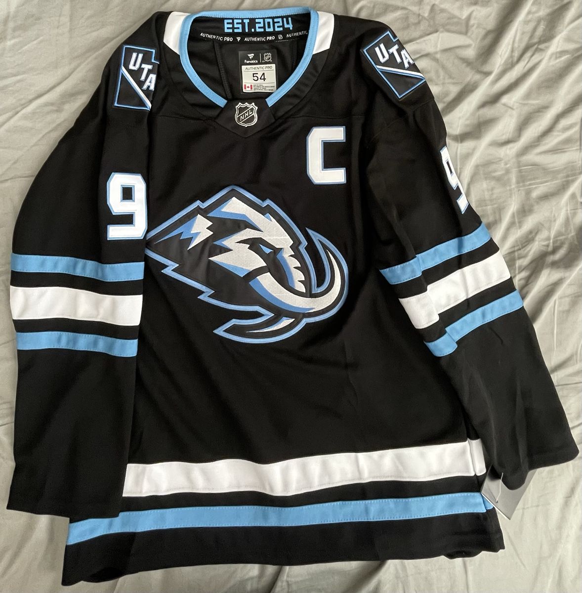 Utah Mammoth Clayton Keller 9 Fanatics Authentic Pro Jersey New With Tags Adult XL