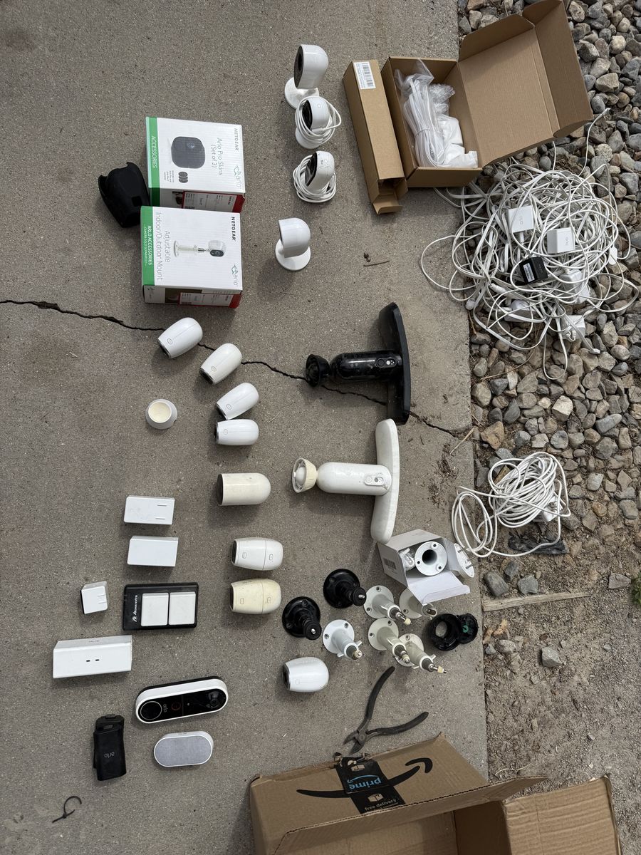 Arlo camera system+