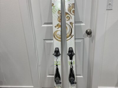 Dynafit Women’s Manaslu Ski 161cm with Bindings