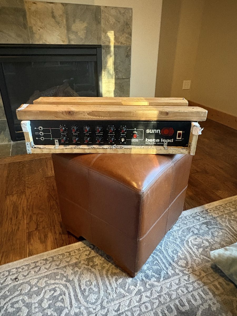 Sunn Beta Lead Guitar Amplifier Head - 1979-1985
