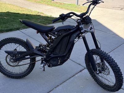 Surron light bee x 2023