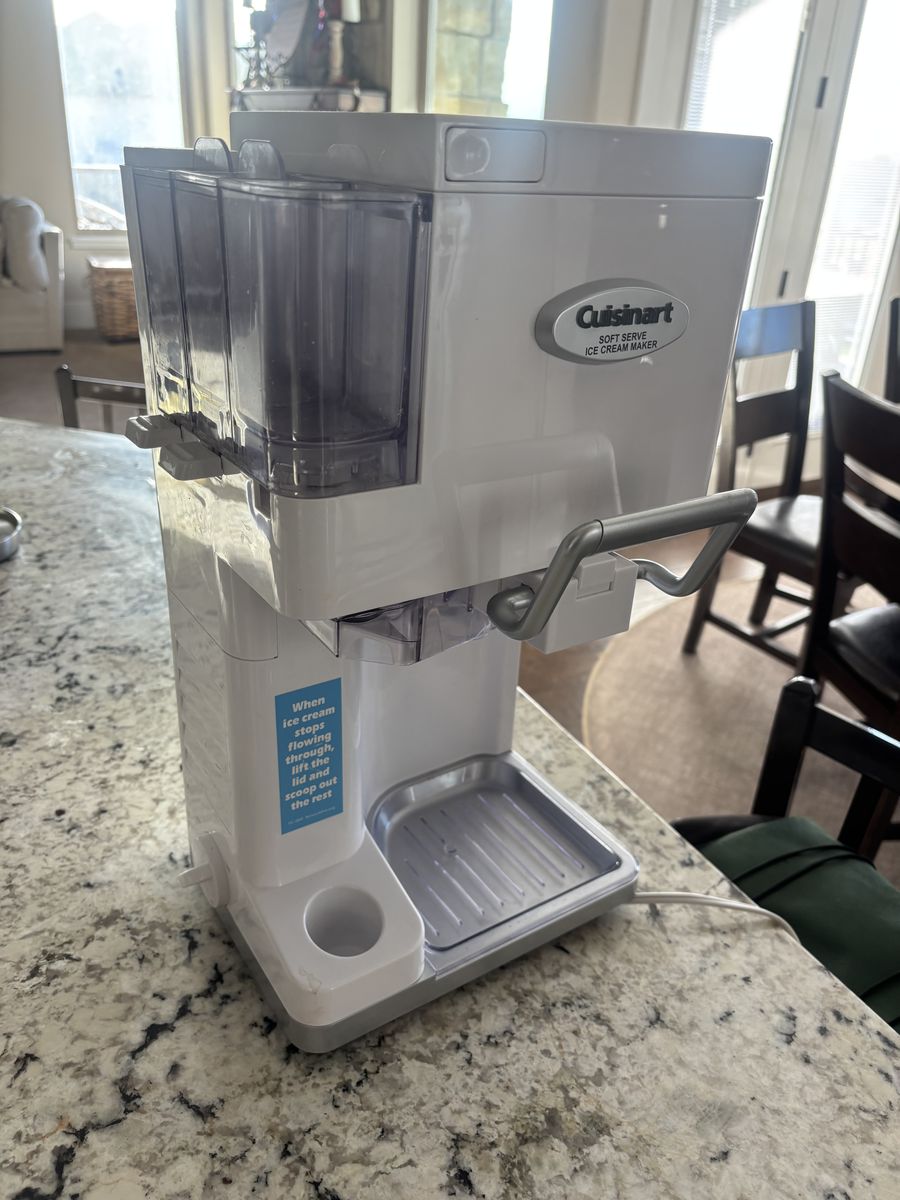 Cuisinart soft serve ice cream maker
