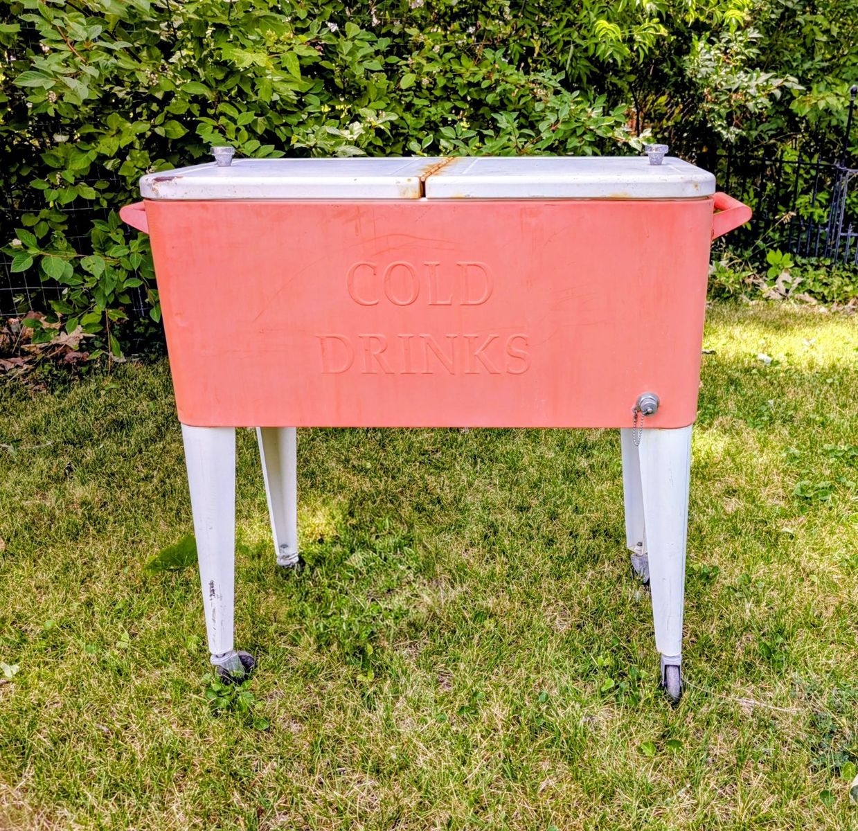 Vintage/MCM insulated metal patio cooler on wheels