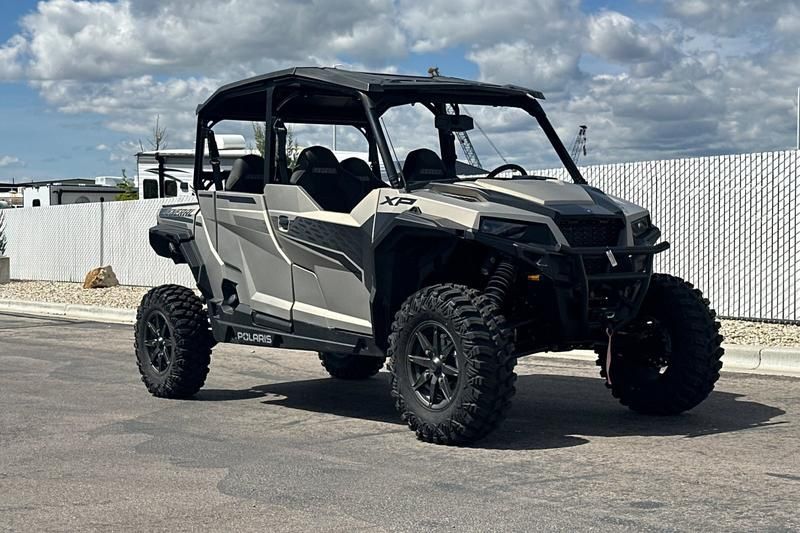 Polaris General XP4 1000 Premium