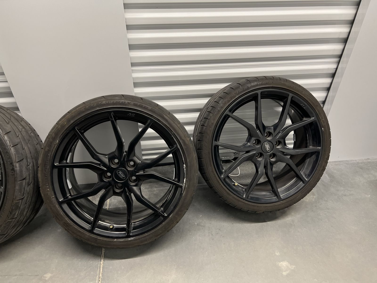Ford Focus RS 19 Inch Wheels and Tires
