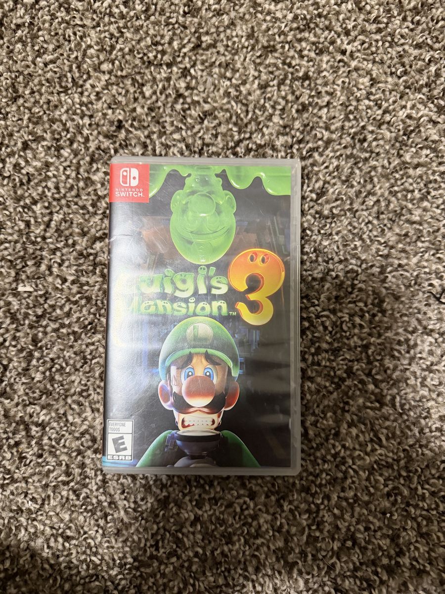 Luigi's Mansion 3 Nintendo Switch Game - ESRB E for Everyone