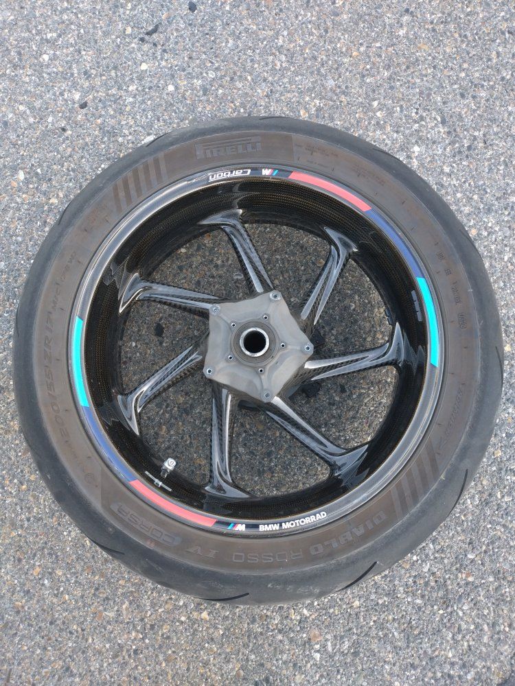 BMW Carbon MOTORRAD wheel and sprocket w tire S1000R 1000RR M1000