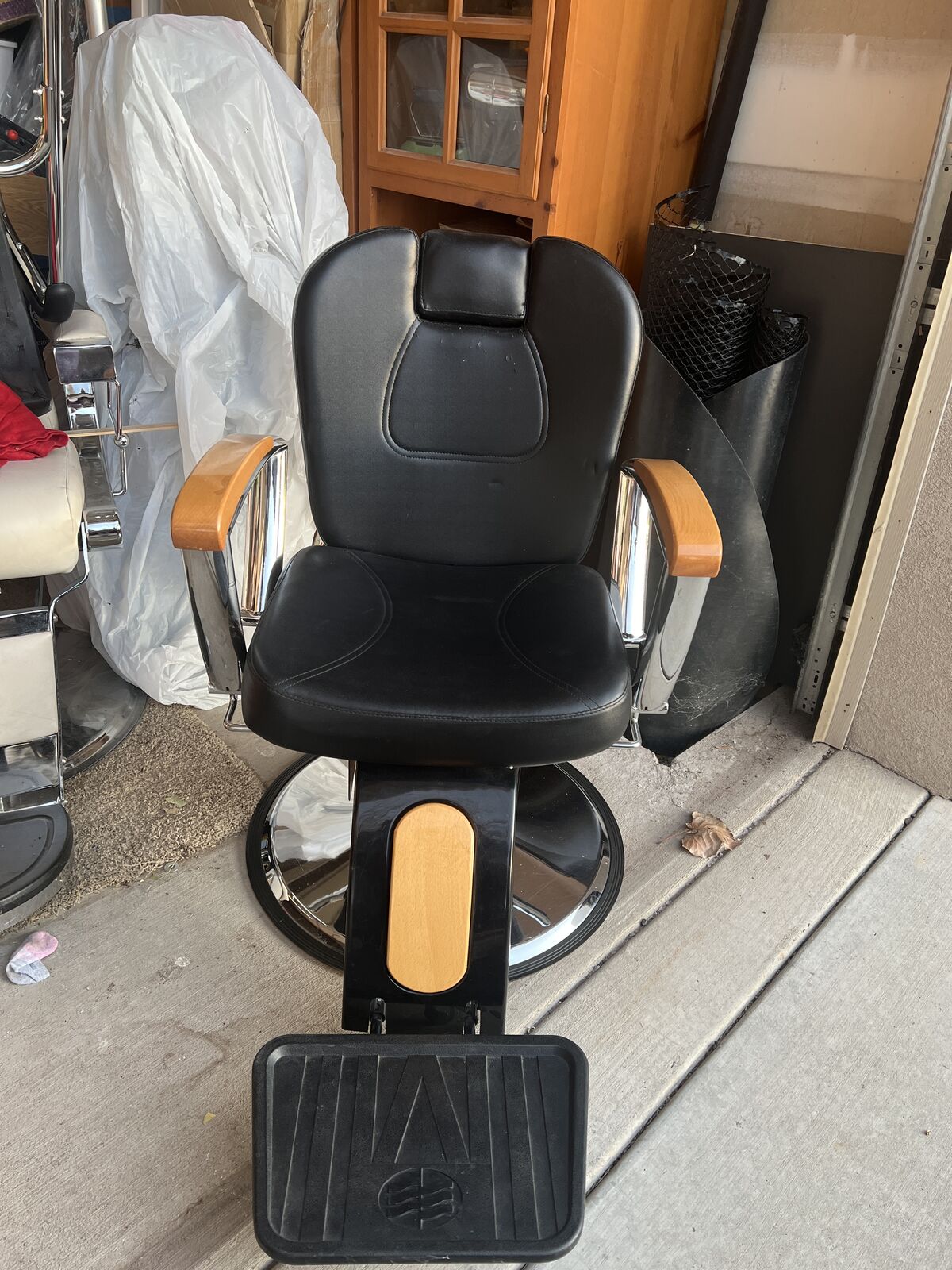 Barber/Styling chair