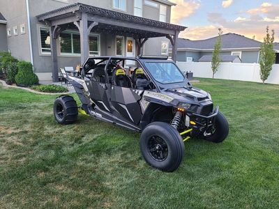 Polaris RZR 1000 Turbo UTV - Black, Custom Wheels, Light Bar, Sand & Dirt Tires