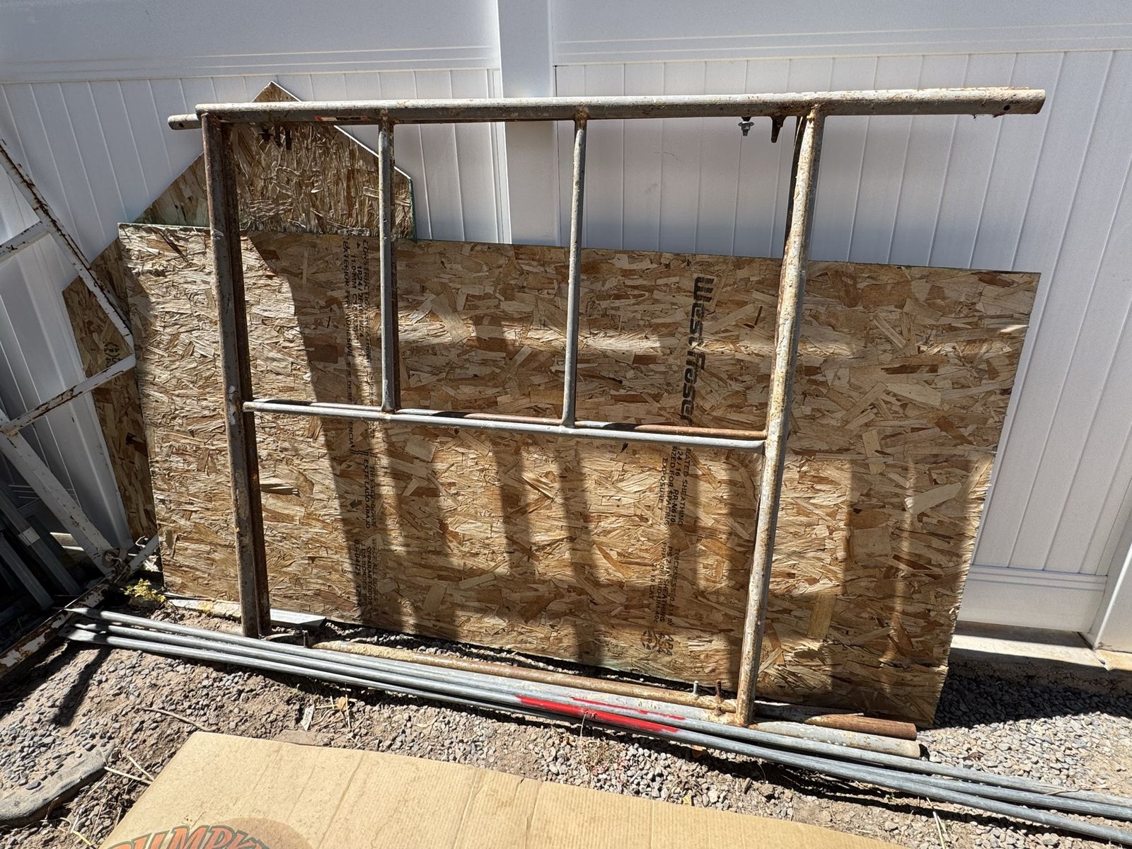 Brick mason scaffold with parts and pieces