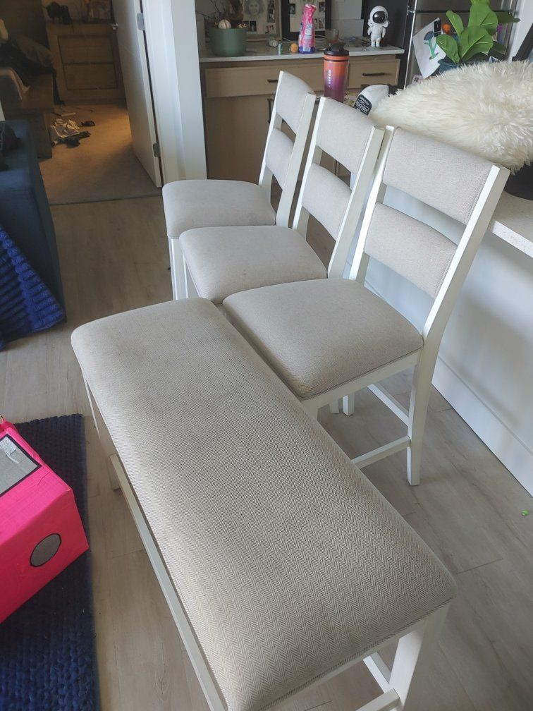 RC Willey White kitchen chairs