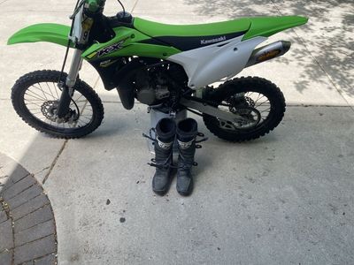 2018 Kawasaki KX100 Dirt Bike, Green/White, Excellent Condition, FMF Exhaust, Off-Road Ready