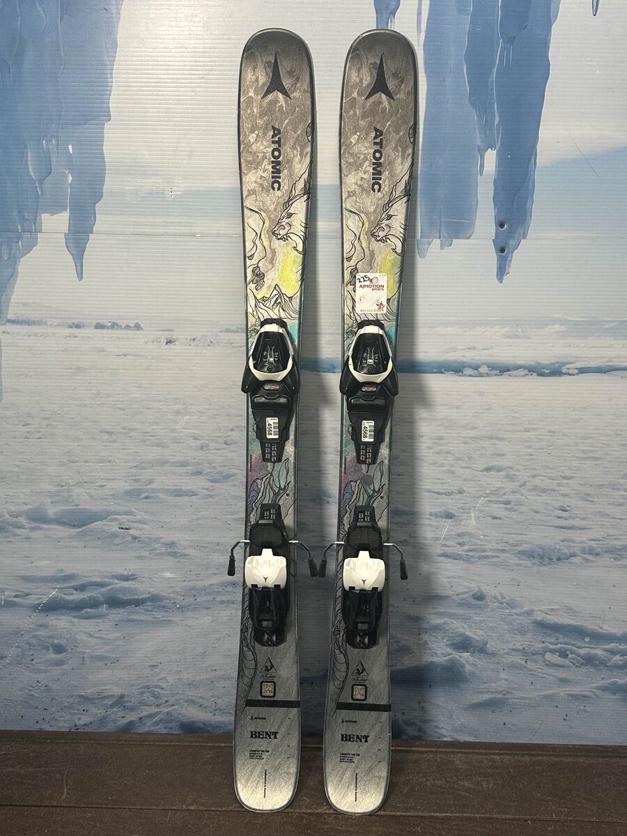 Used Atomic Bent 110cm Kids Skis w/ Atomic L SIX Bindings