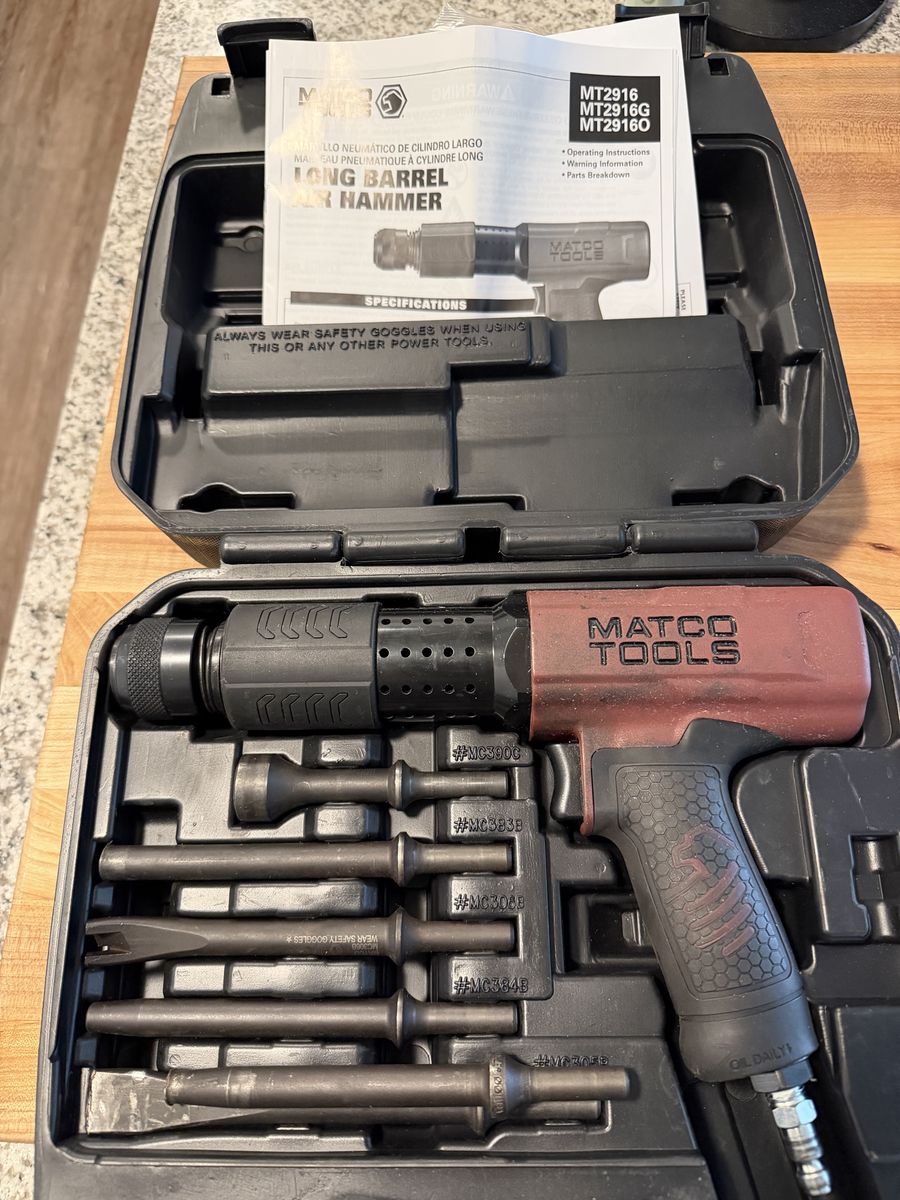 Matco Tools MT2916 Long Barrel Air Hammer Kit with Chisels