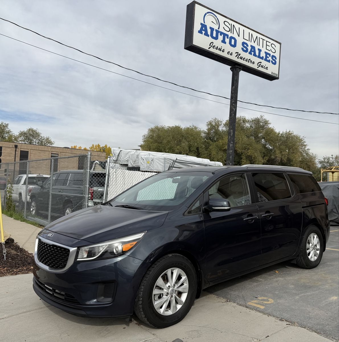 2015 Kia Sedona LX