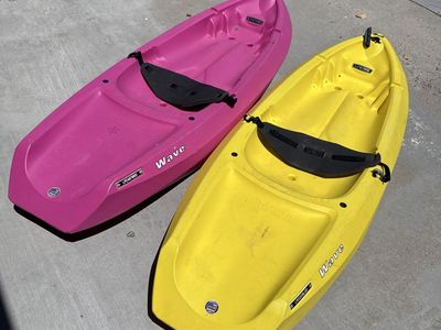 Lifetime Wave Youth Kayak w/paddle 6’