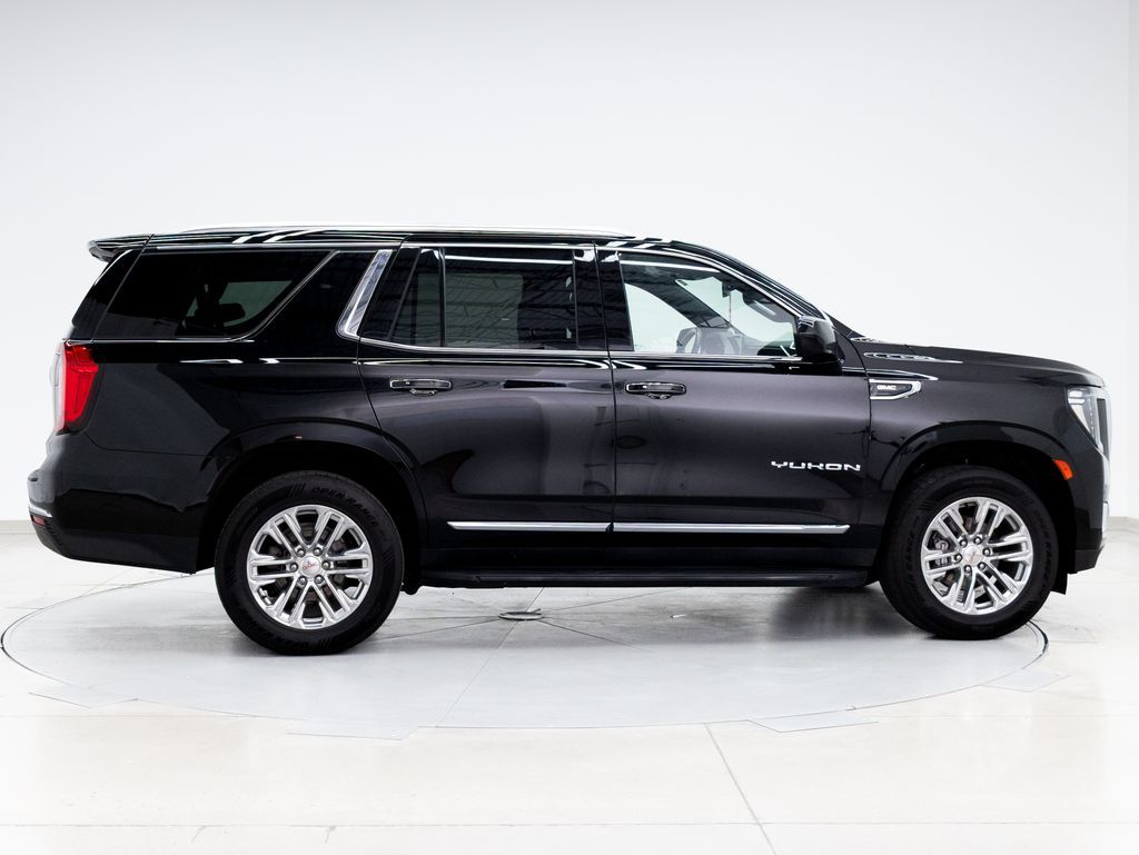 Main image 11