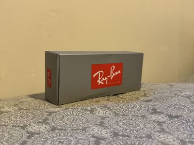BRAND NEW Meta Ray-Ban A.I. Smart Glasses - Complete In Box
