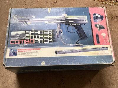 Spyder Assassin Combo Pack Paintball Marker