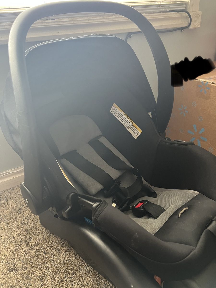 Safety First Infant Car seat 