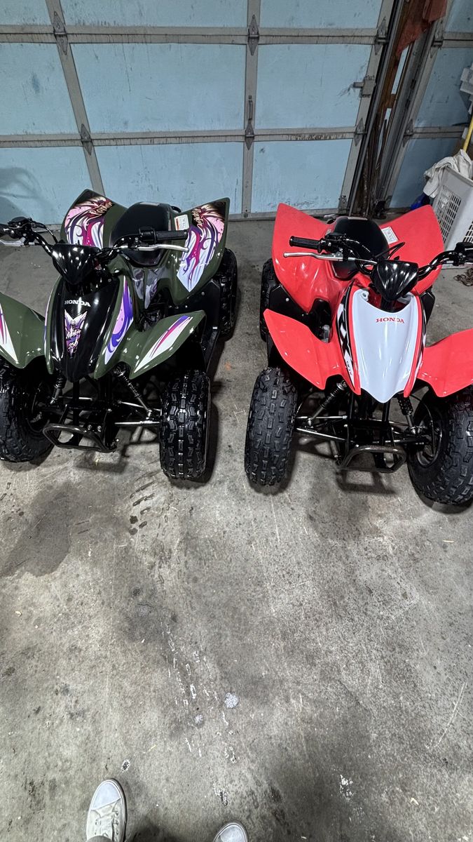 2 90 Hondas 