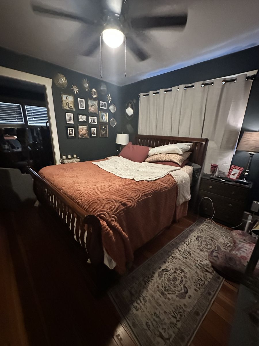 Queen Bed - Solid Wood