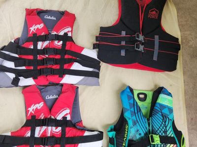 life vest, cabellas, Liquid Force, stearns, excellent condition