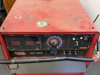 Lincoln Electric DC-655 Welder