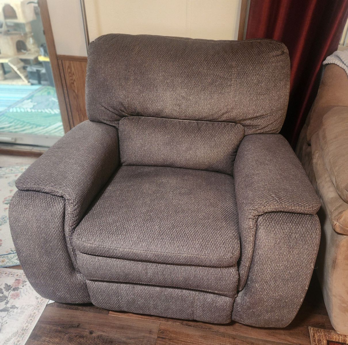 Recliner chair