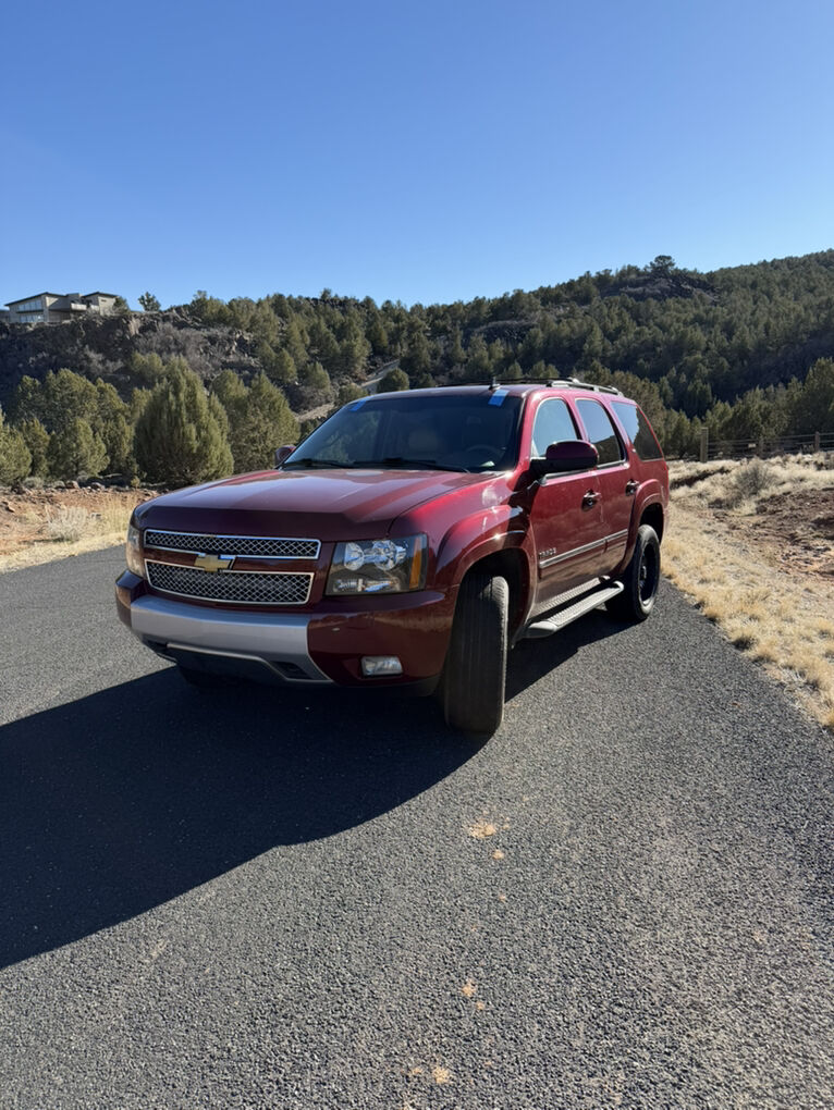 2011 CHEVROLET TAHOE Z71