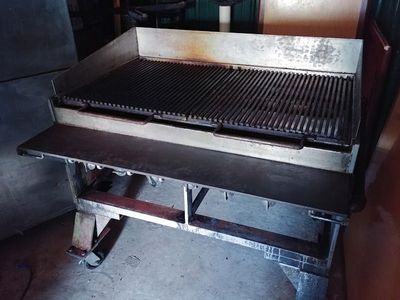 Bakers Pride Broiler CH-8