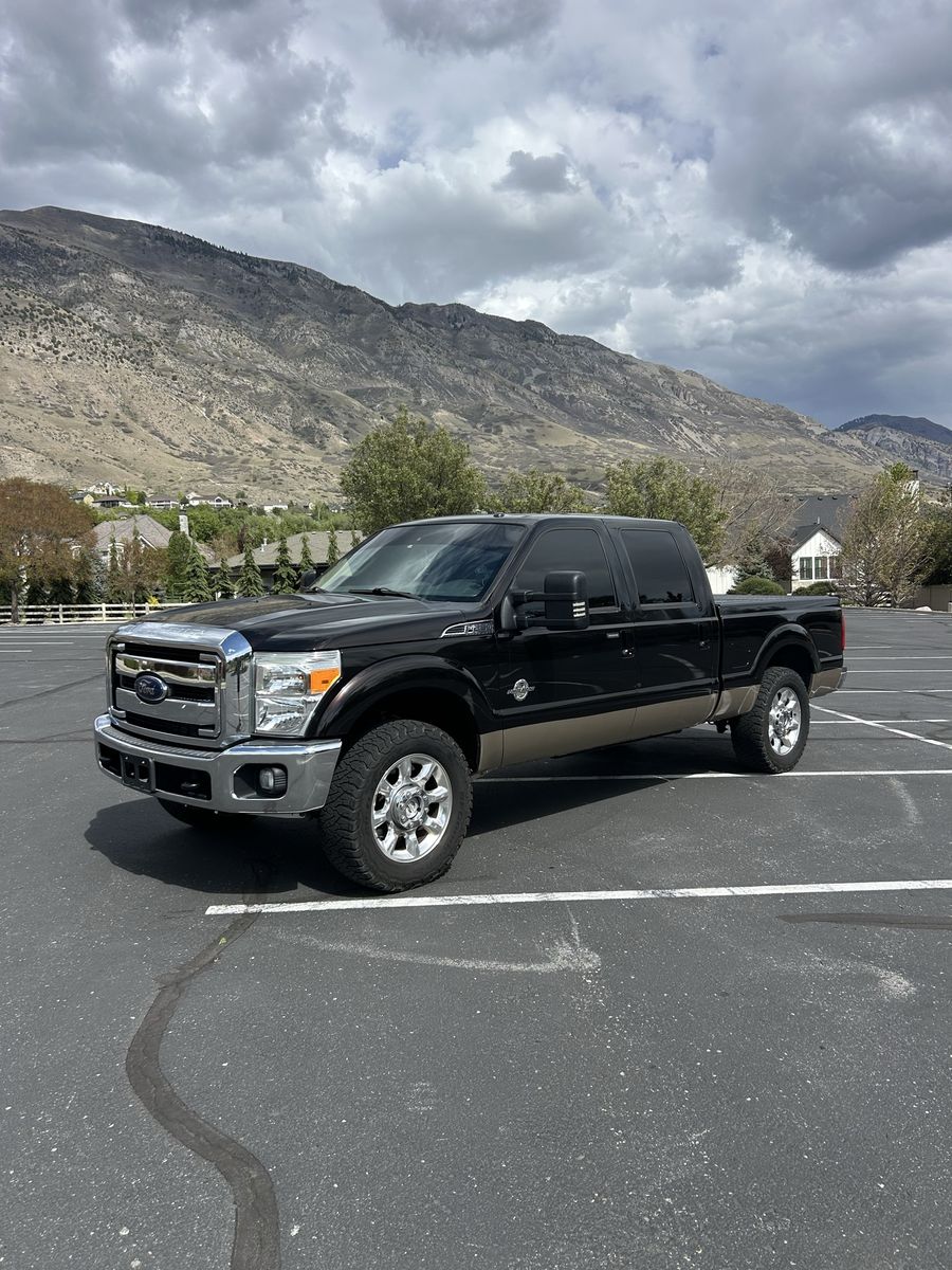 2013 FORD F250 SUPER DUTY Lariat