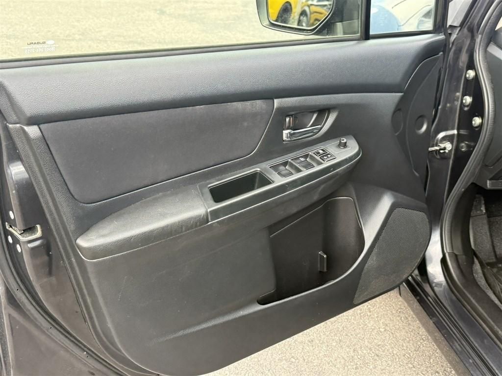 Main image 9