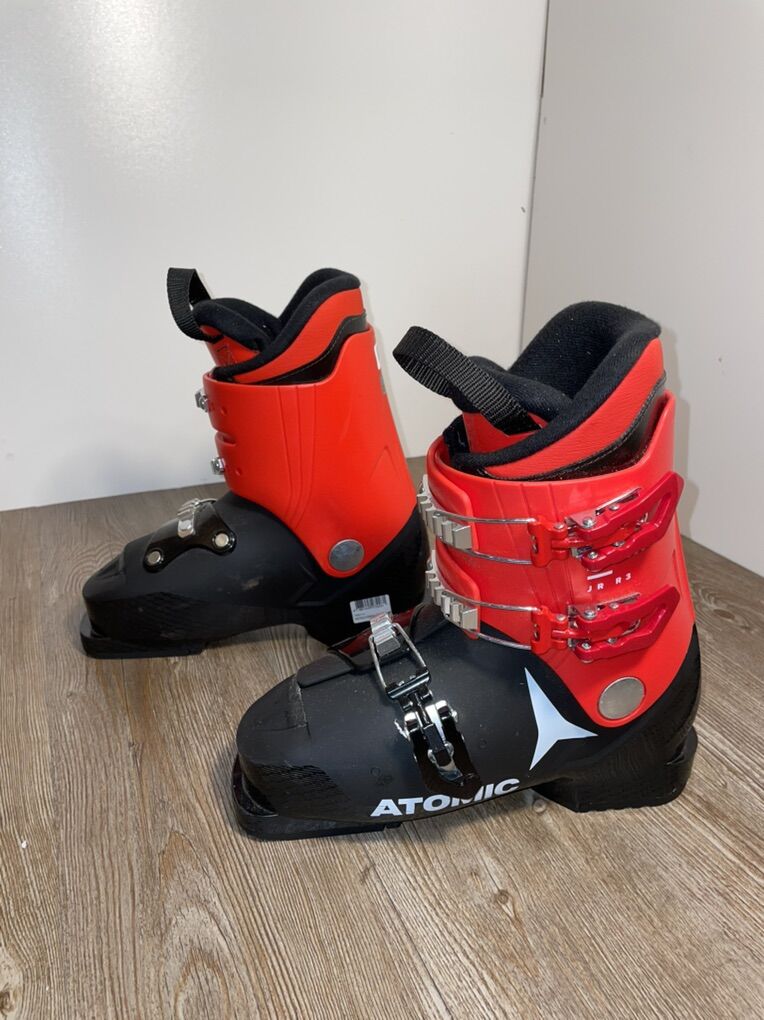 Atomic Hawx Jr R3 Boots Size 23.0