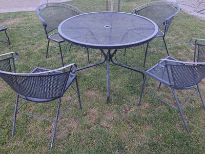 Rod iron table and chairs