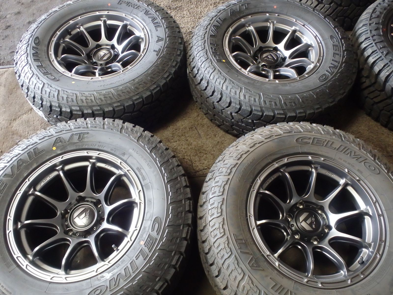 SET OF NEW WHEELS 17 INCH FUEL 17X9 6X5.5= 6X139 AND TIRES 285/70R17