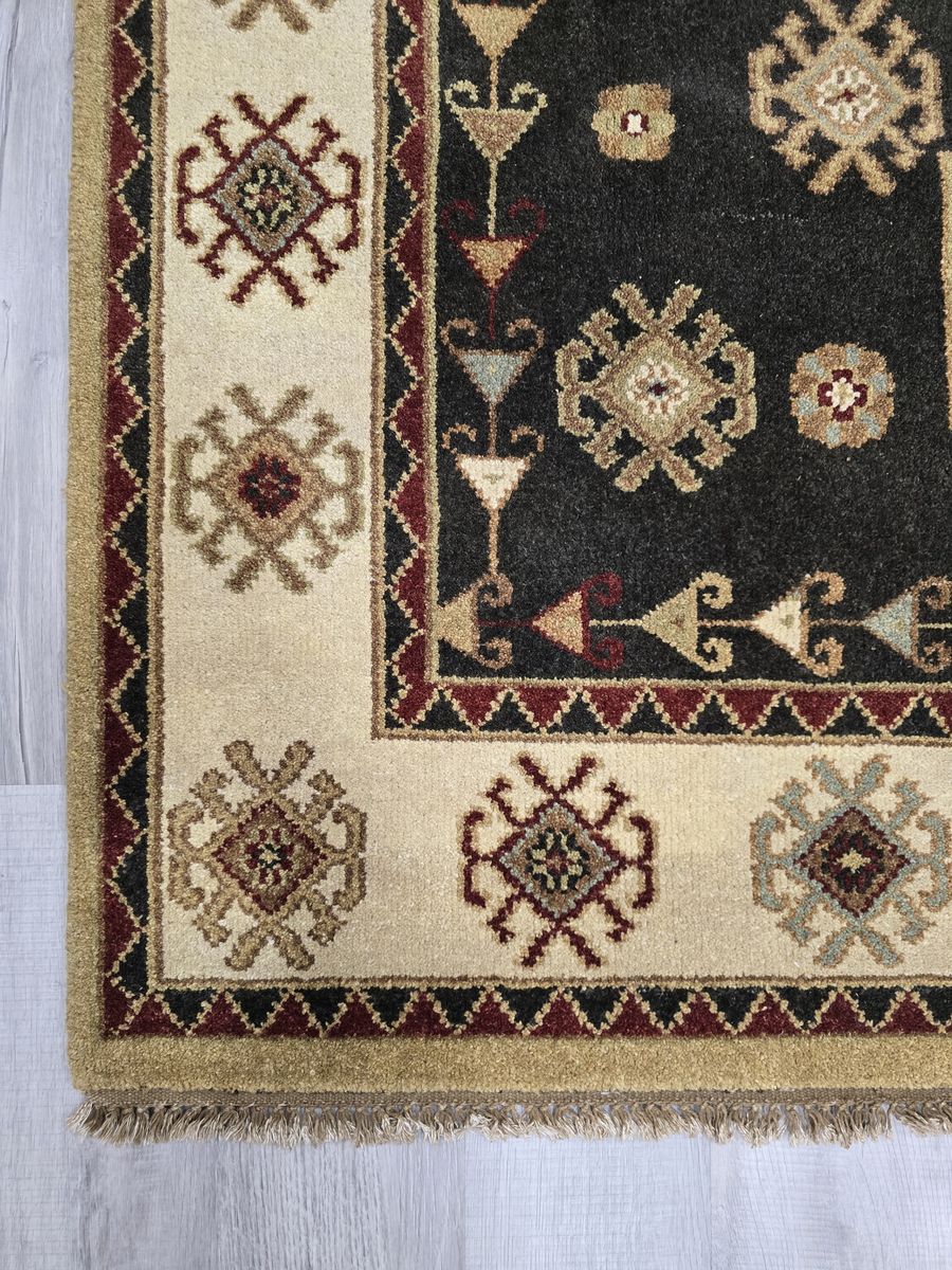 Main image 5